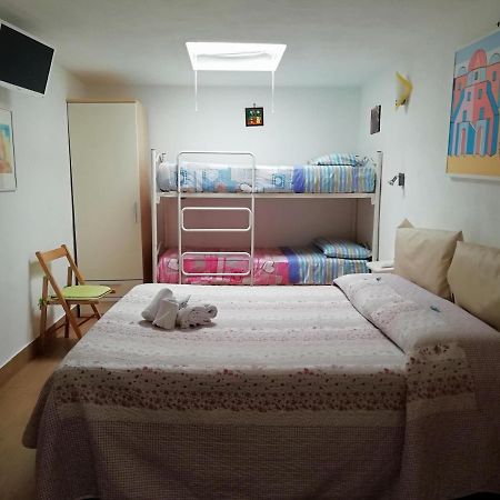 B&B Celestina Ischia 라코아메노 외부 사진