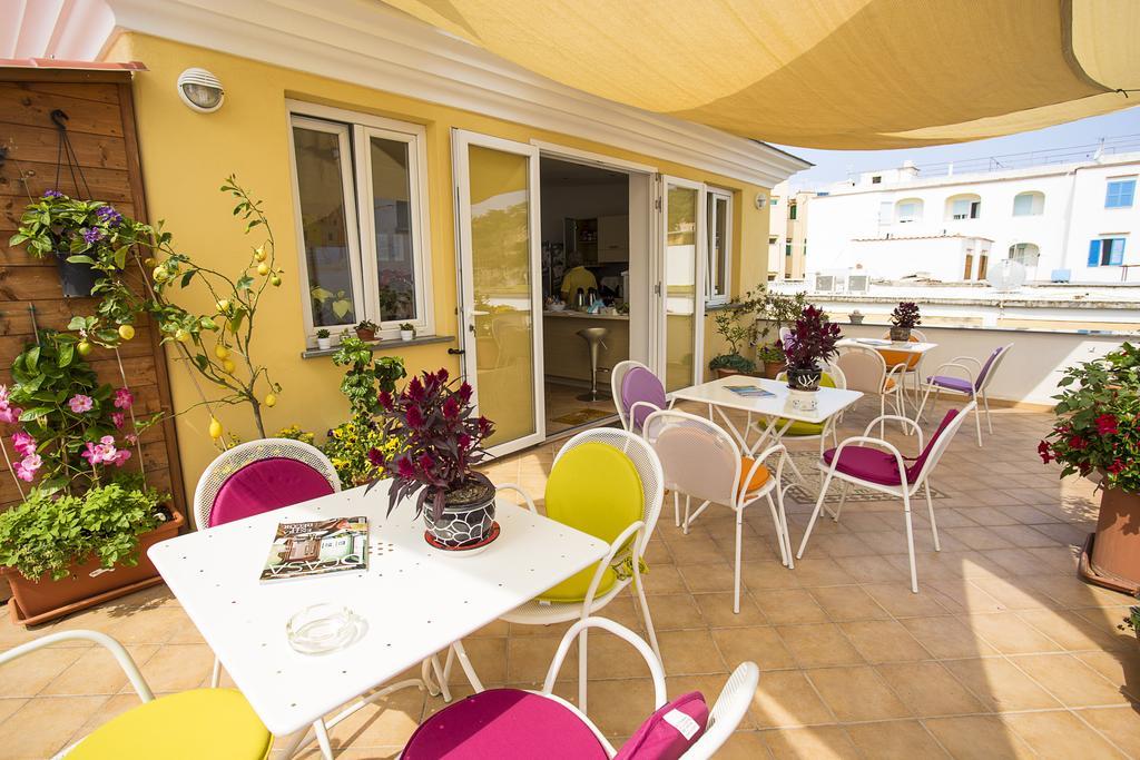 B&B Celestina Ischia 라코아메노 외부 사진