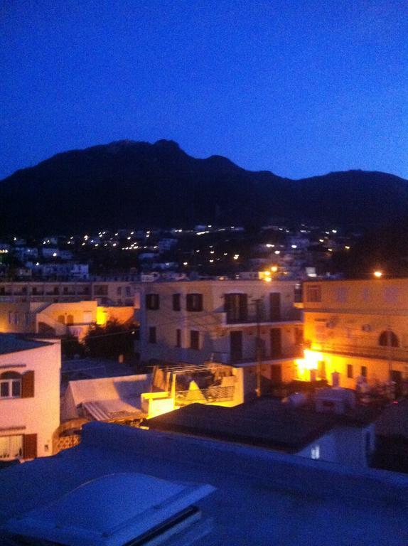 B&B Celestina Ischia 라코아메노 외부 사진