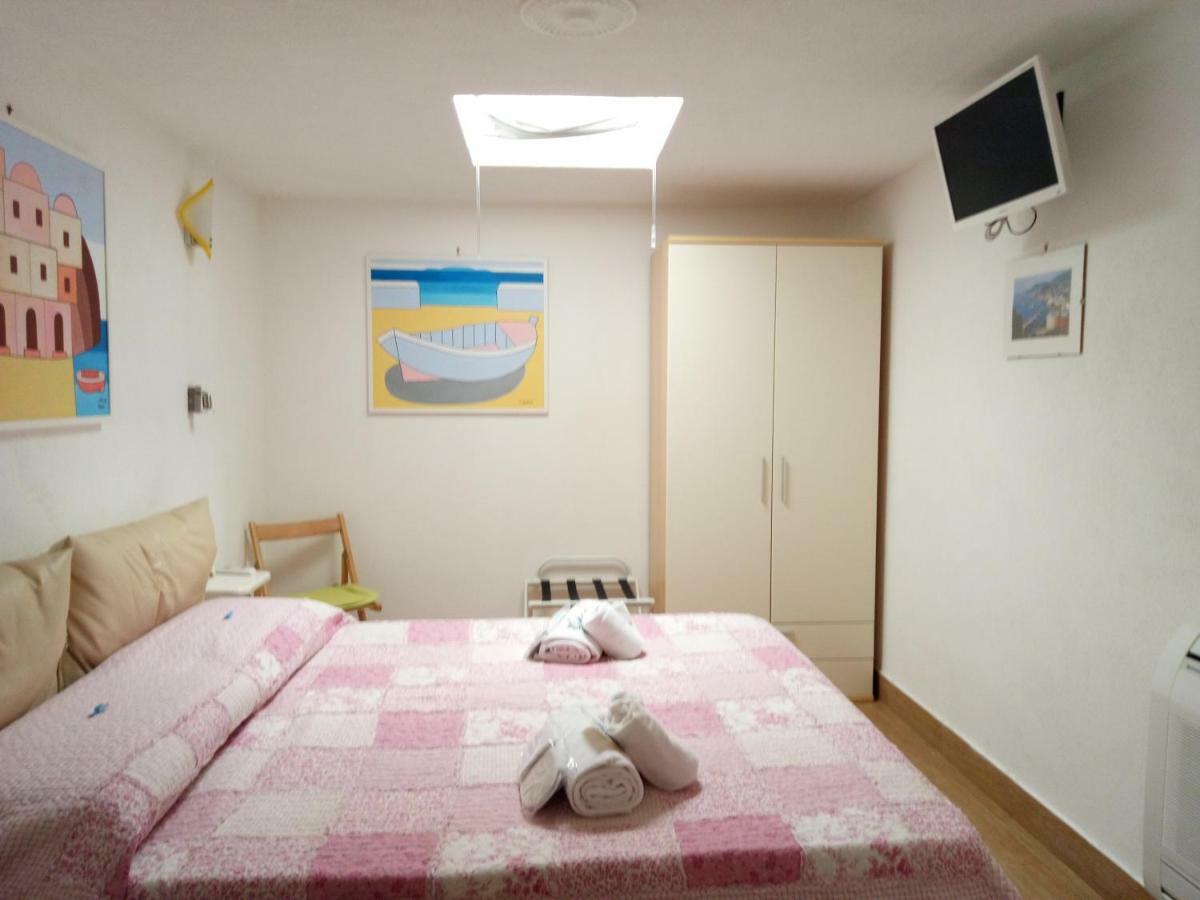 B&B Celestina Ischia 라코아메노 외부 사진